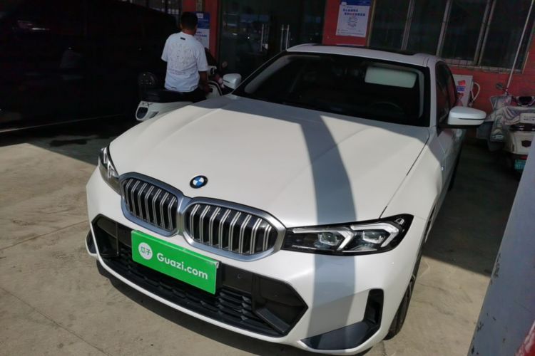 BMW 3 Series 2024 #2 BMW 3 Series 2024 car image #2