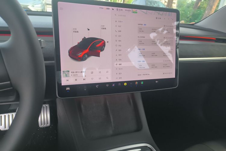 Tesla Model 3 2021 car image #13
