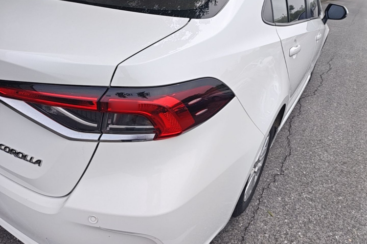 Toyota Corolla 2023 car image #8
