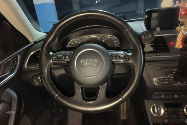 Audi Q3 2016 image de voiture #12