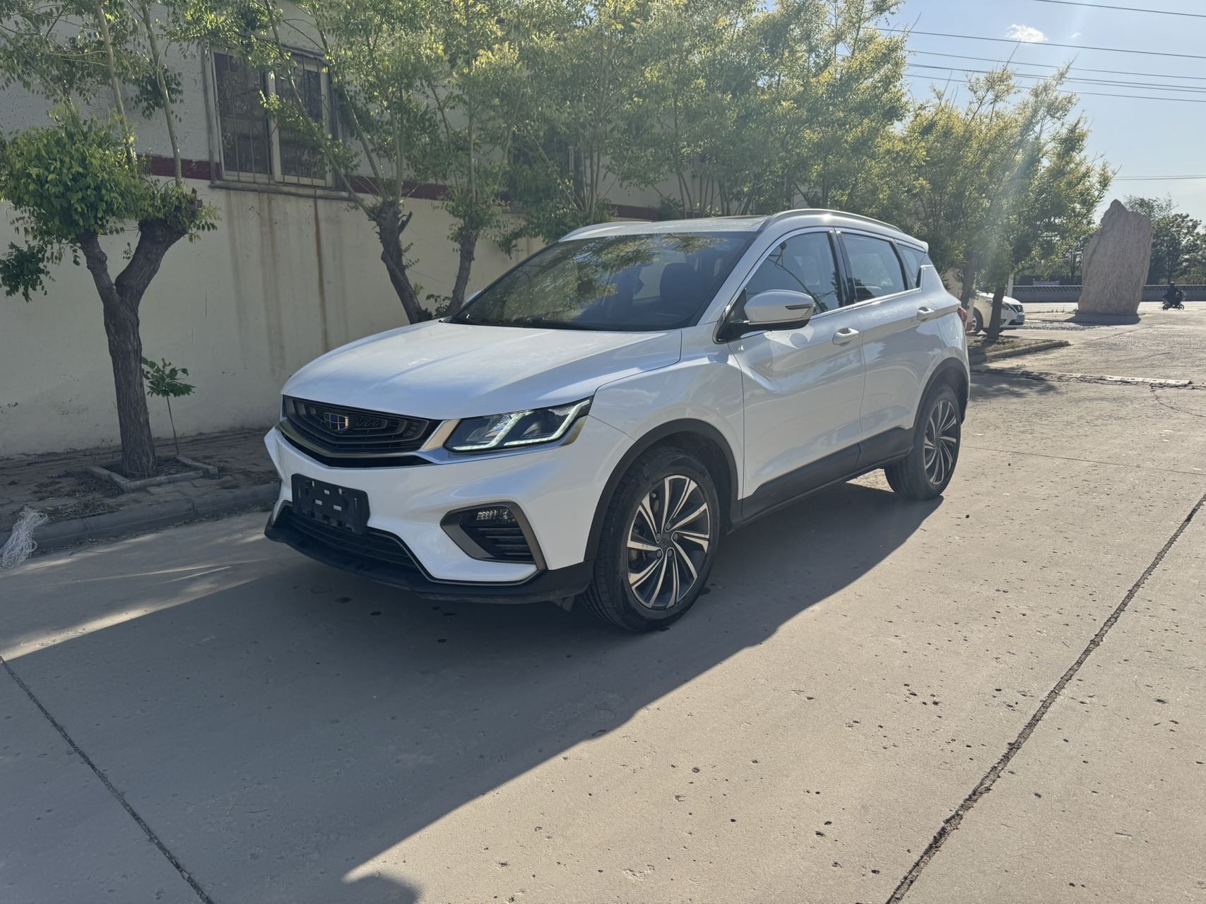 GEELY Coolray 2019 car image 