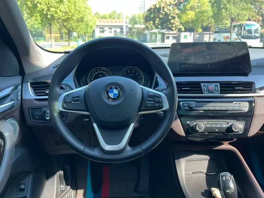 BMW X1 2021 #6 BMW X1 2021 car image #6