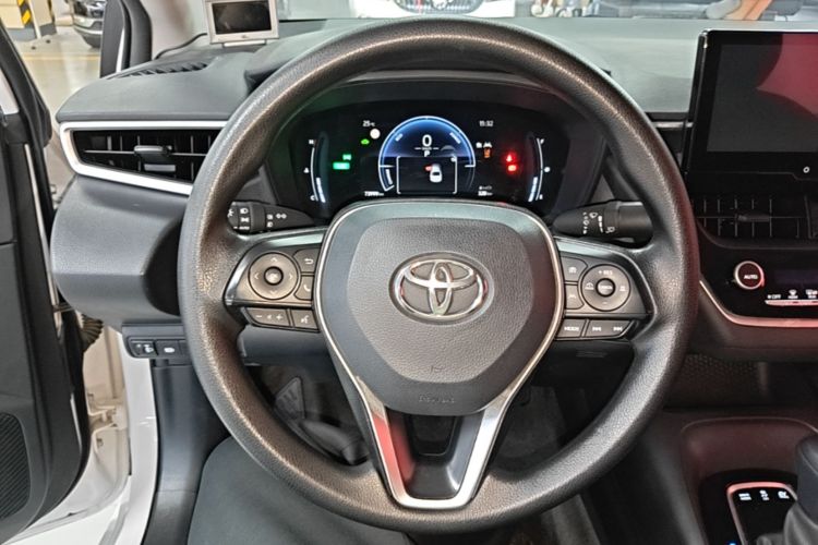 Toyota Corolla 2024 car image #15