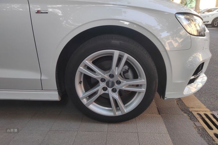 Audi A3 2019 imagen de coche #9