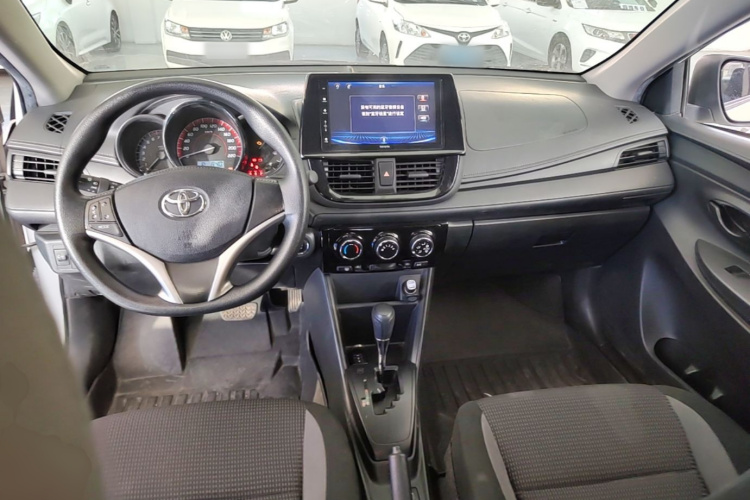 Toyota Vios 2023 imagen de coche #11