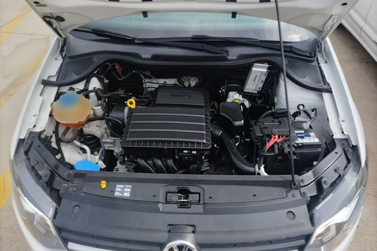 Volkswagen Polo 2018 car image #22