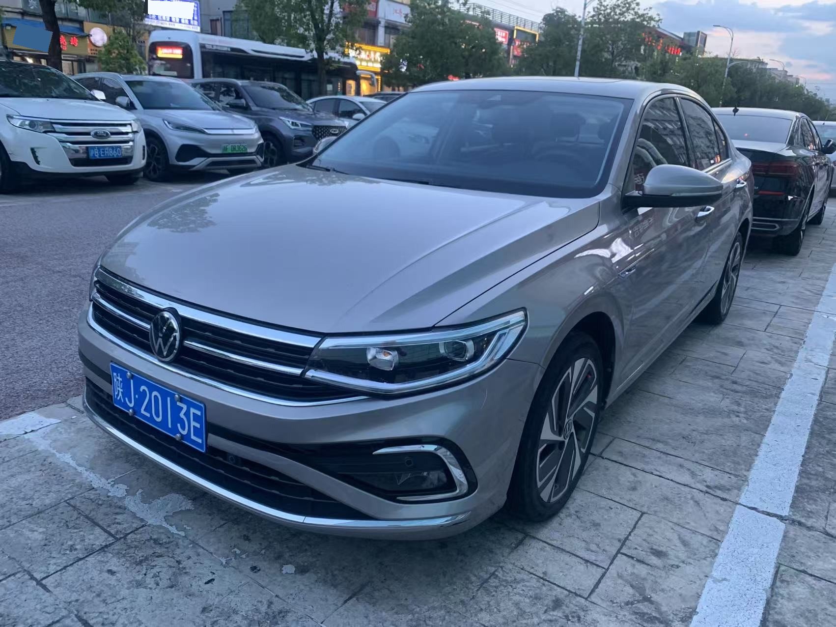 2023 imagem de carro 