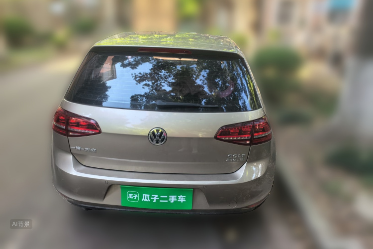 Volkswagen Golf 2017 car image #6