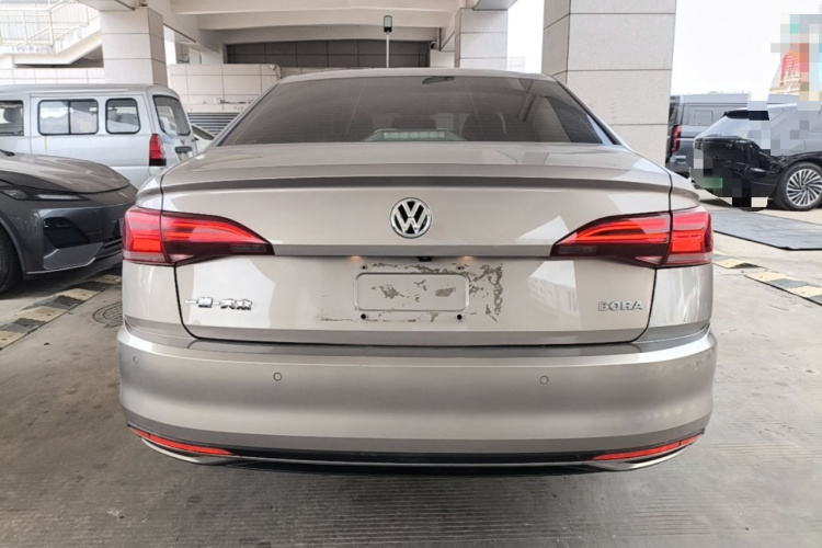 Volkswagen Bora 2019 car image #4