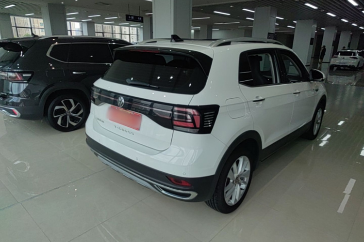 Volkswagen T-Cross 2021 изображение автомобиля #5