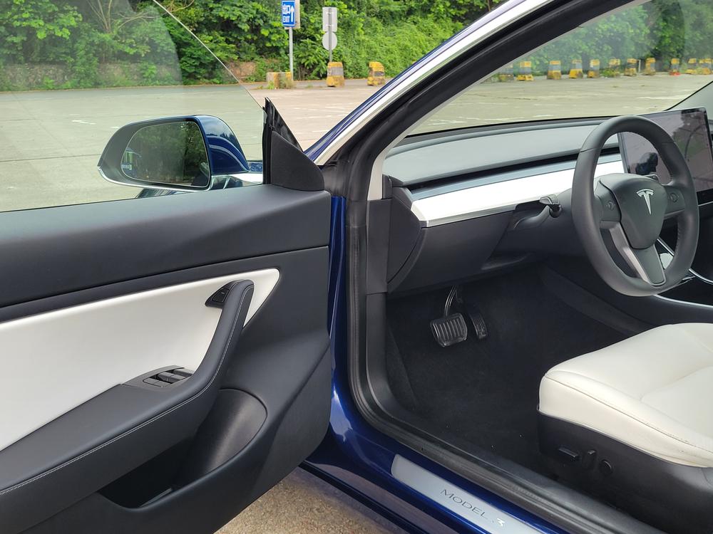 Tesla Model 3 (Imported) 2020 #21 Tesla Model 3 (Imported) 2020 immagine di auto #21