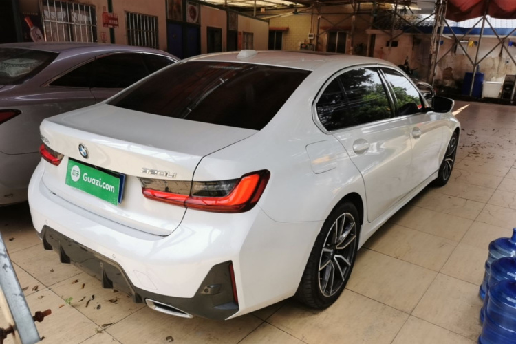 BMW 3 Series 2024 #7 BMW 3 Series 2024 car image #7