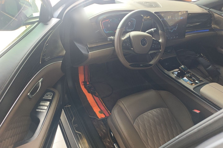 BYD Han 2022 car image #16