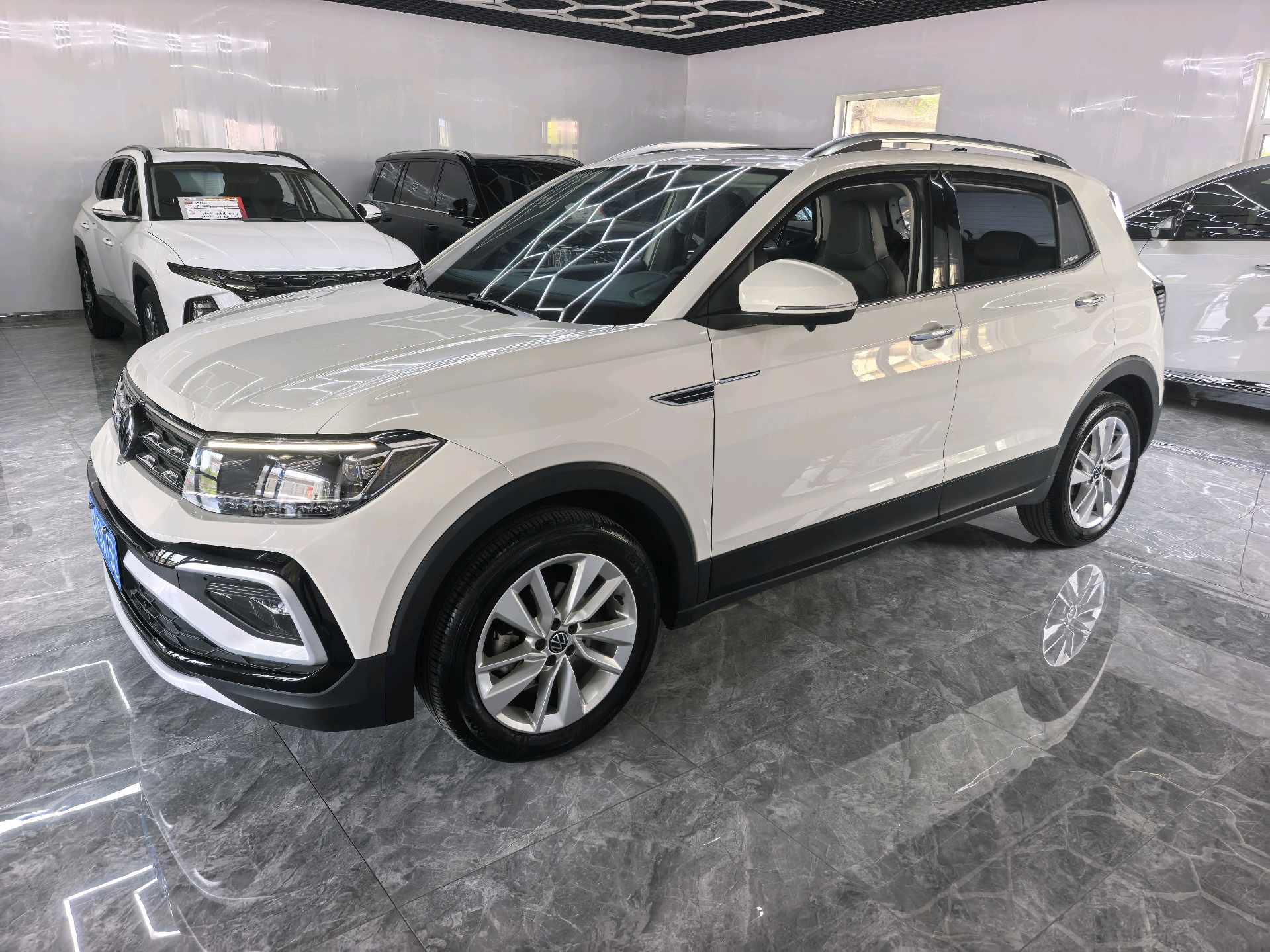 Volkswagen T-Cross 2022 Volkswagen T-Cross 2022 car image