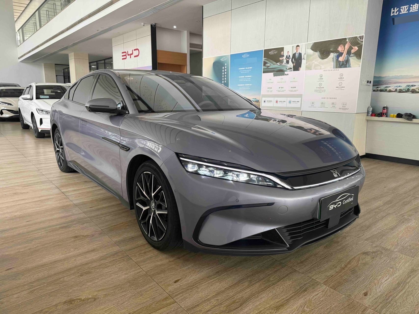 BYD Han 2024 #3 BYD Han 2024 صورة سيارة #3