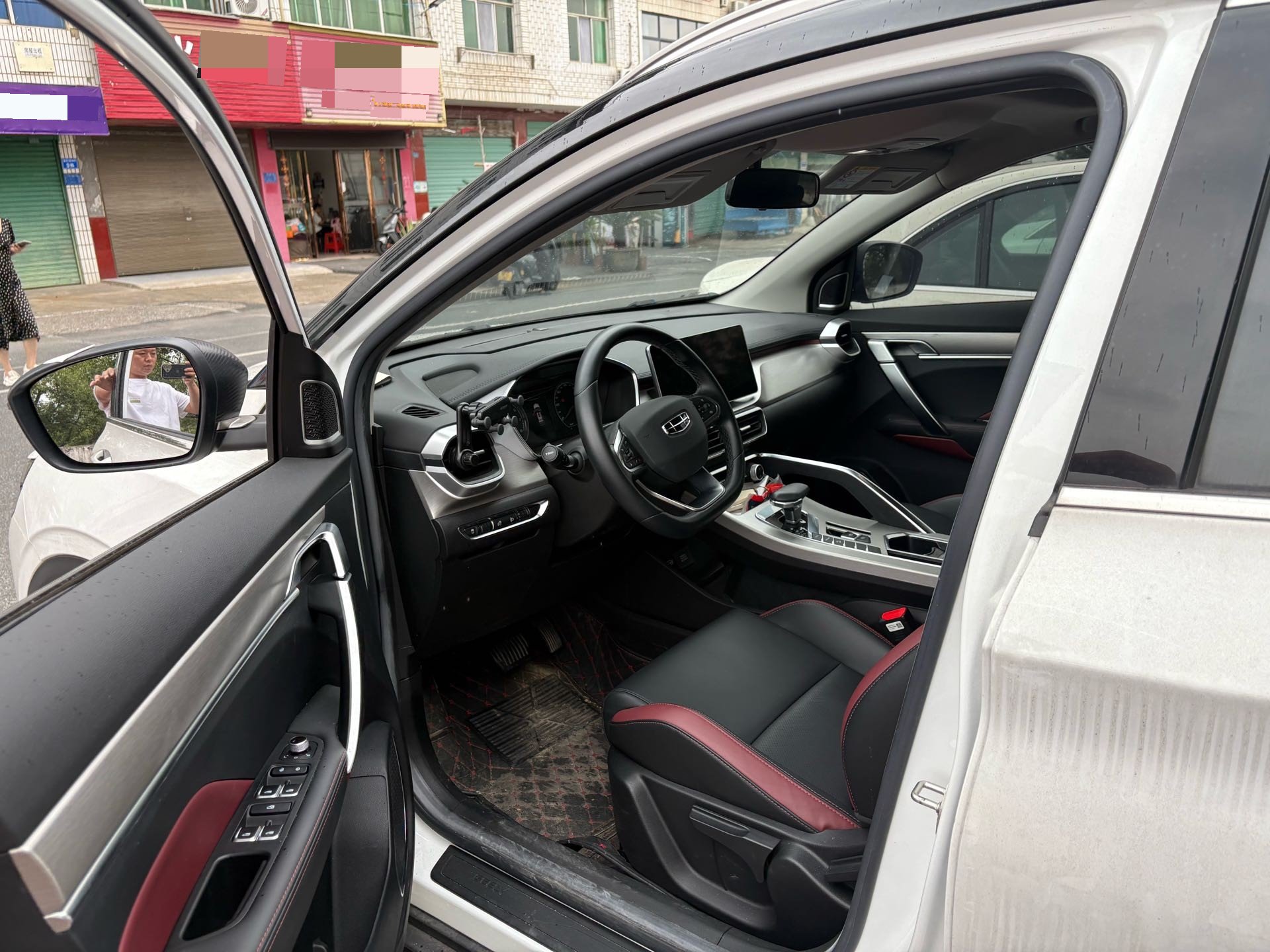 GEELY Coolray 2021 car image #8