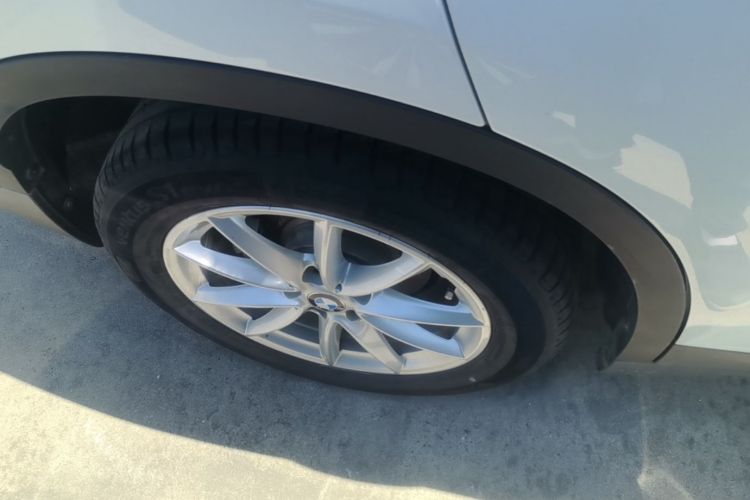 BMW X1 2018 car image #10