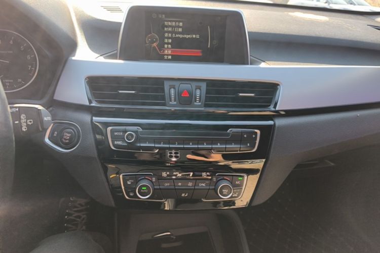BMW X1 2017 #15 BMW X1 2017 car image #15
