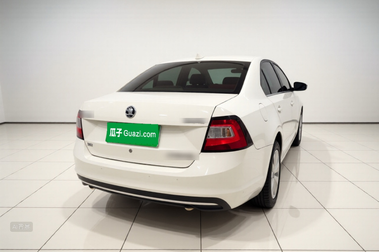 Skoda Rapid 2018 #7 Skoda Rapid 2018 car image #7