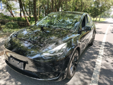 Tesla Model Y 2022 car image 