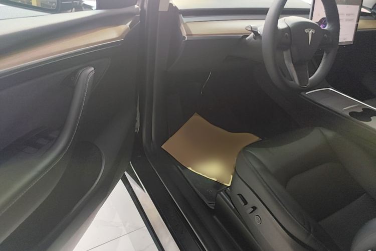 Tesla Model Y 2023 #12 Tesla Model Y 2023 immagine di auto #12