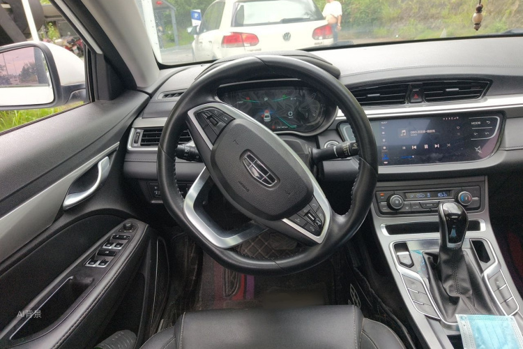 GEELY Emgrand 2020 #12 GEELY Emgrand 2020 car image #12