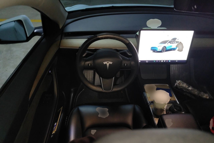 Tesla Model Y 2022 #11 Tesla Model Y 2022 car image #11