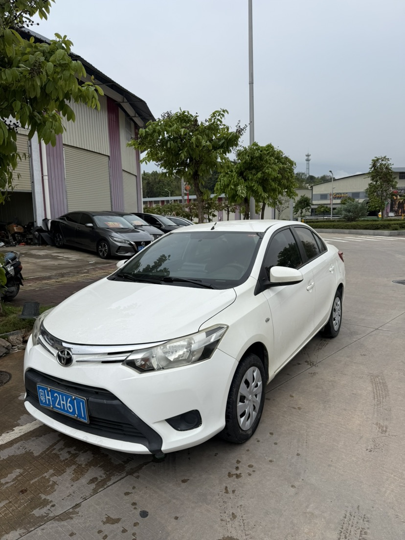 Toyota Vios 2015 Toyota Vios 2015 изображение автомобиля