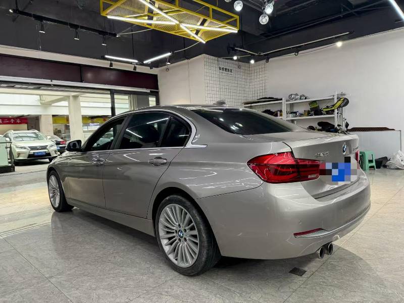 BMW 3 Series 2018 #4 BMW 3 Series 2018 car image #4