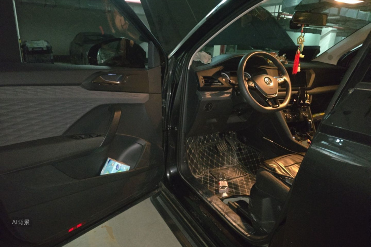 Volkswagen Tharu 2021 car image #18