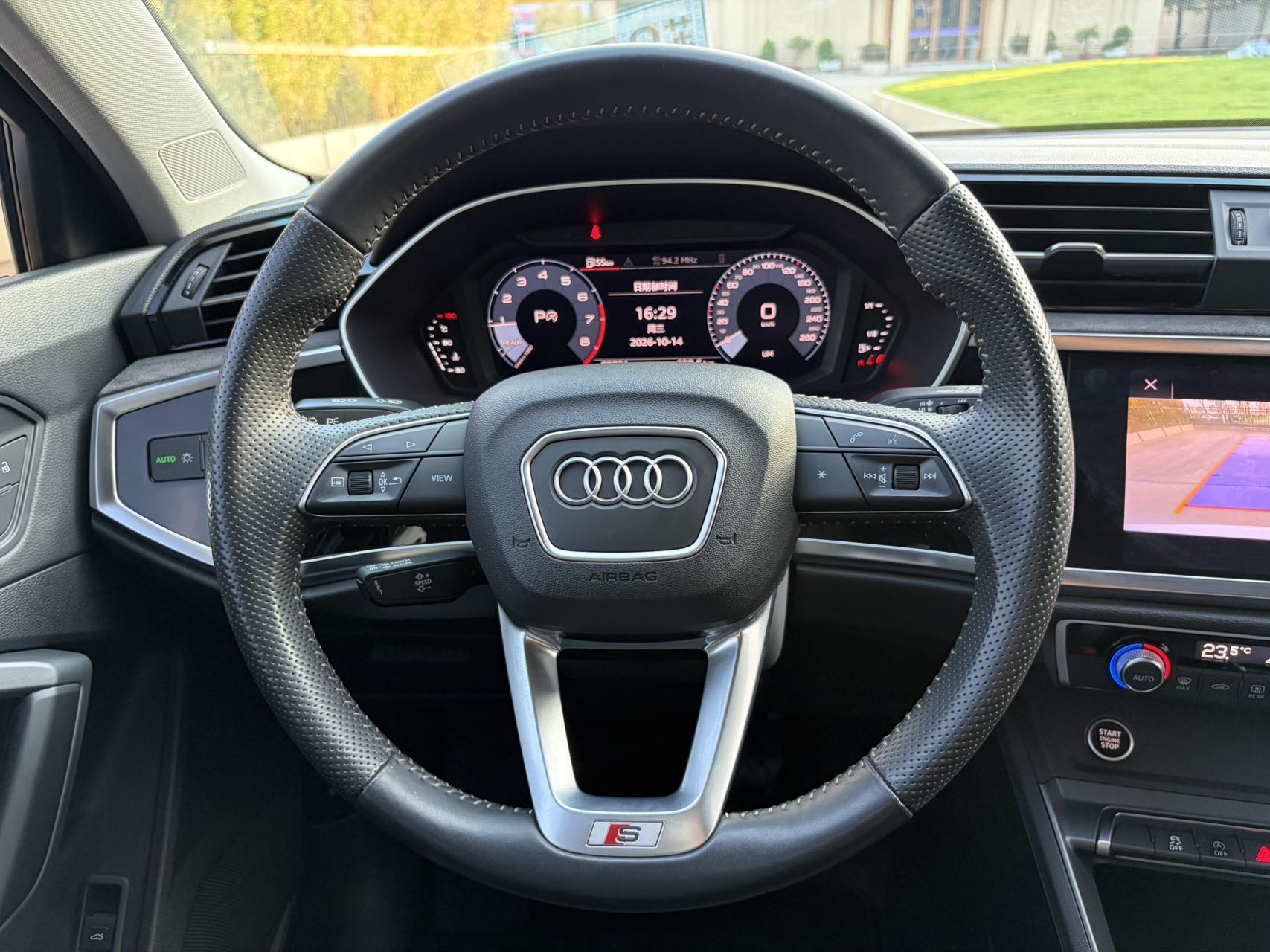 Audi Q3 Sportback 2021 #12 Audi Q3 Sportback 2021 صورة سيارة #12