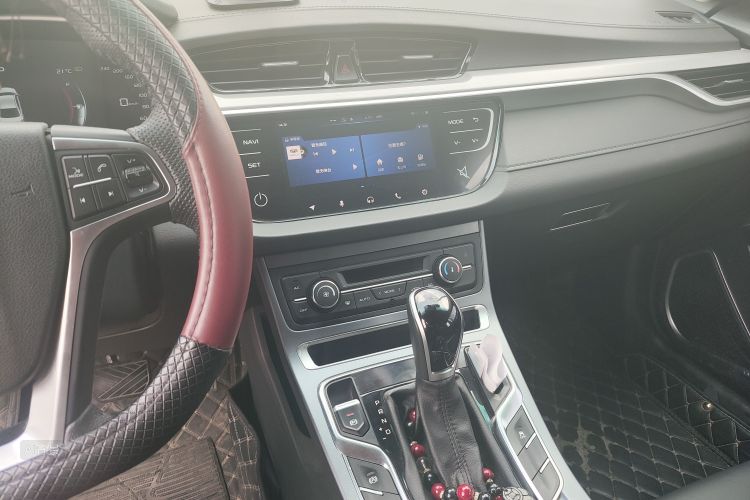 GEELY Emgrand 2018 изображение автомобиля #15