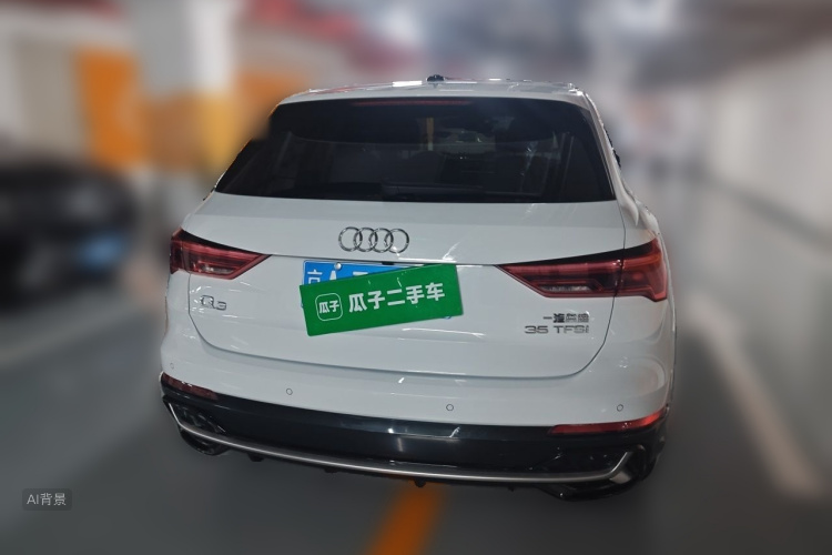 Audi Q3 2024 car image #6