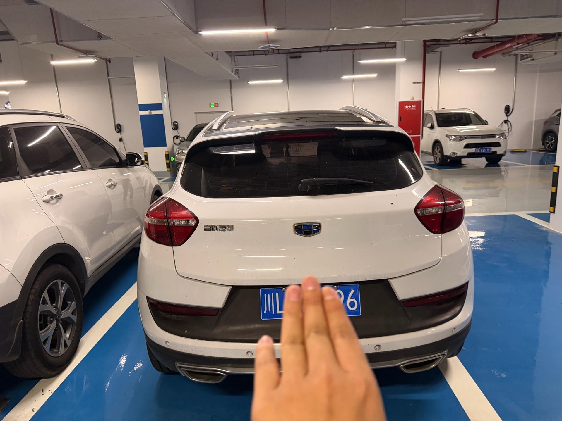 GEELY Emgrand GS 2019 car image #4