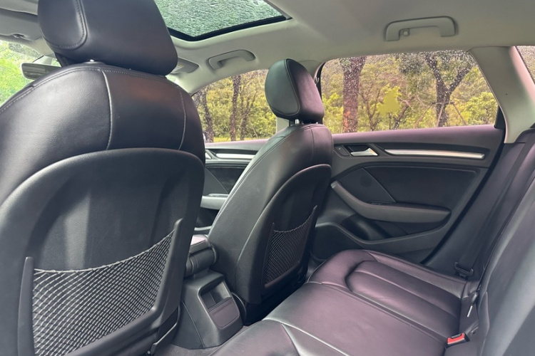 Audi A3 2016 immagine di auto #12