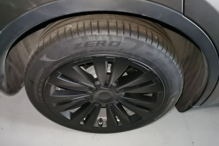 Tesla Model Y 2022 #10 Tesla Model Y 2022 immagine di auto #10