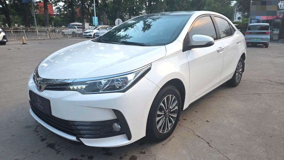 Toyota Corolla 2019 car image 