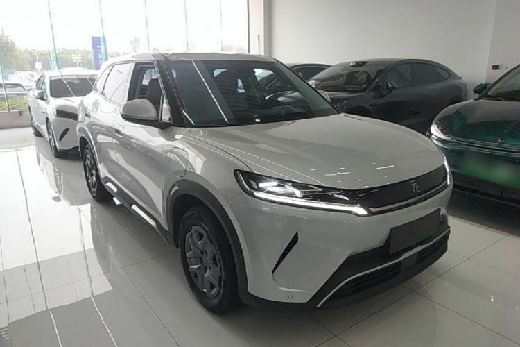 BYD YuanUP 2026 #4 BYD YuanUP 2026 immagine di auto #4