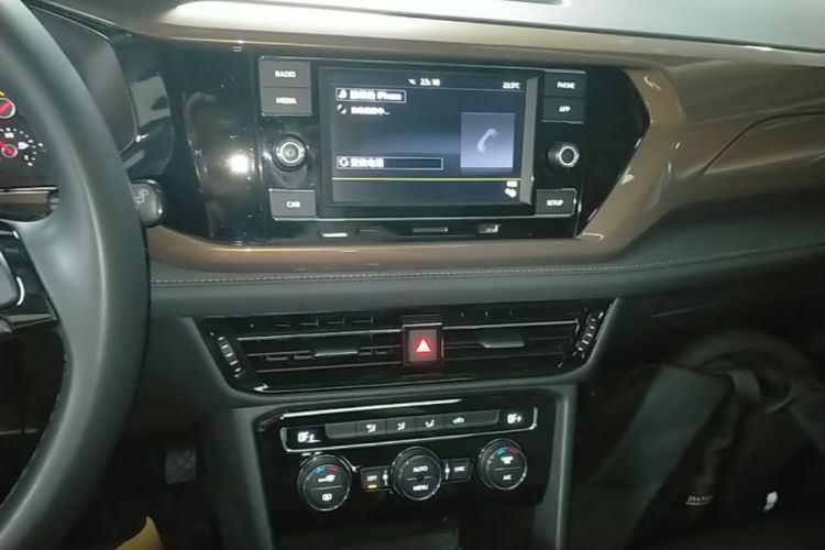 Volkswagen Tharu 2019 #13 Volkswagen Tharu 2019 imagen de coche #13