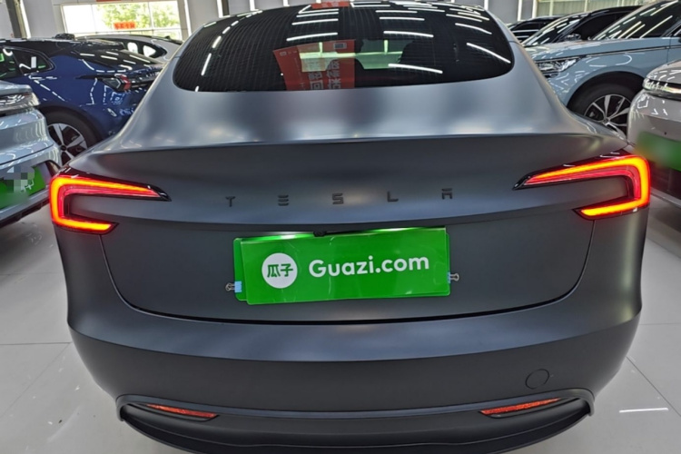 Tesla Model 3 2024 #6 Tesla Model 3 2024 car image #6