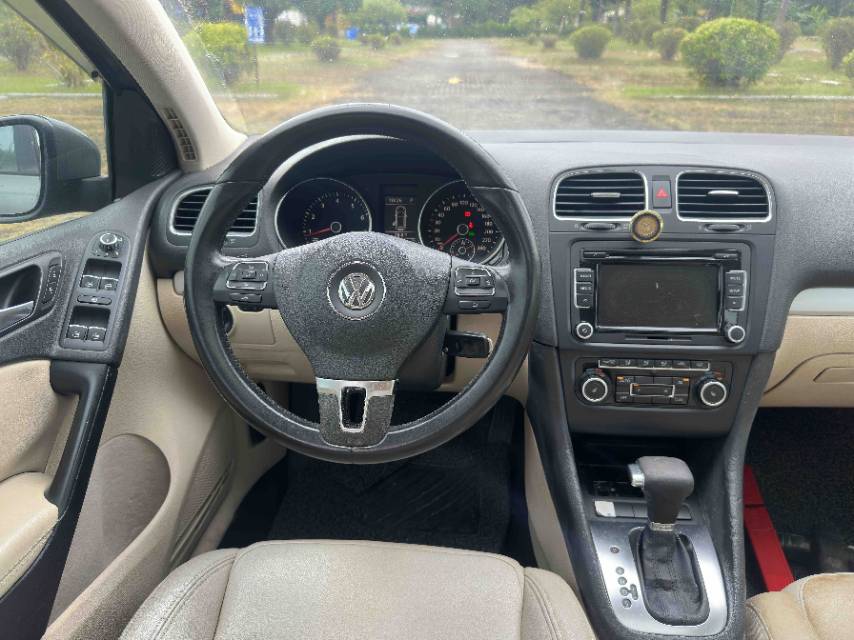 Volkswagen Golf 2011 #10 Volkswagen Golf 2011 car image #10