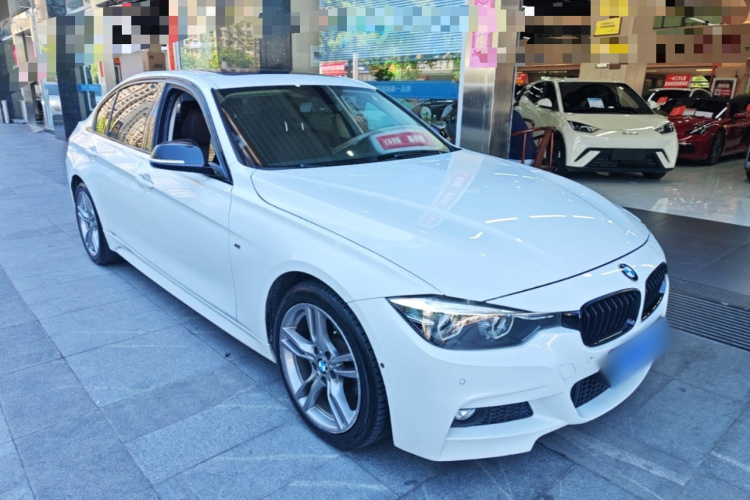BMW 3 Series 2018 #4 BMW 3 Series 2018 car image #4