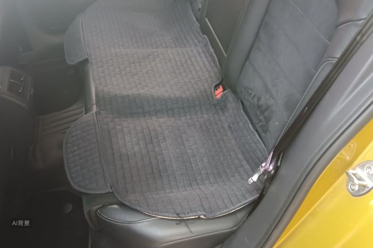 Volkswagen Golf 2018 car image #19
