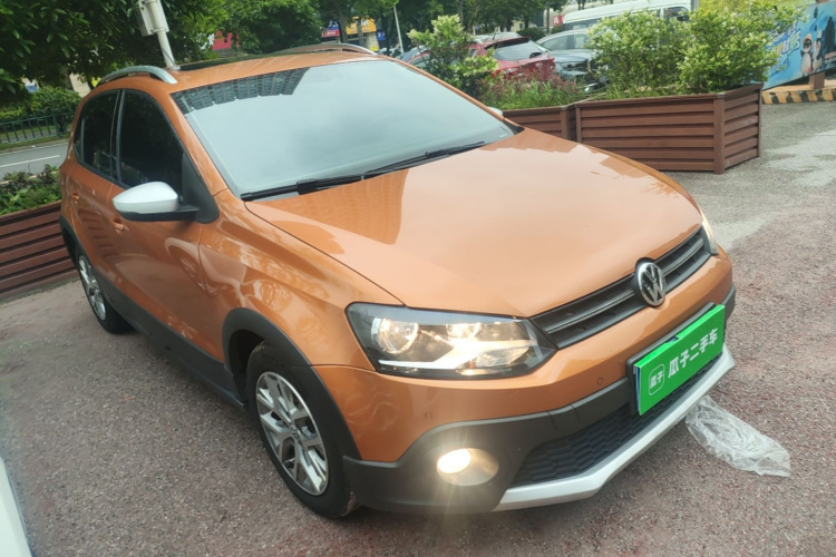 Volkswagen Polo 2019 car image #4