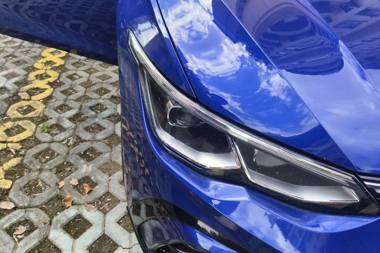 Volkswagen Golf 2021 car image #8