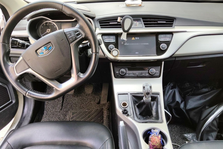 GEELY Emgrand GL 2016 صورة سيارة #7