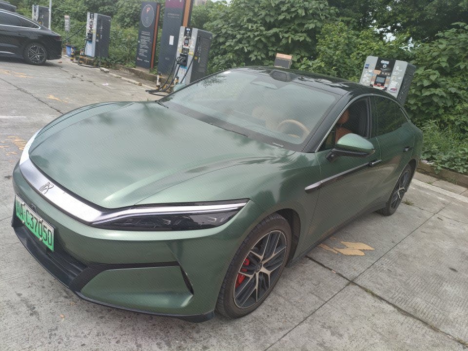 BYD HanL 2026 car image 