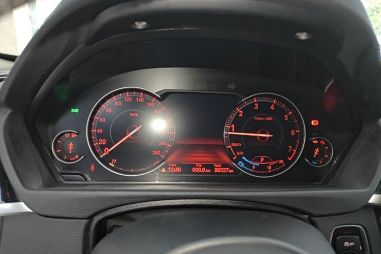 BMW 3 Series 2018 #12 BMW 3 Series 2018 car image #12