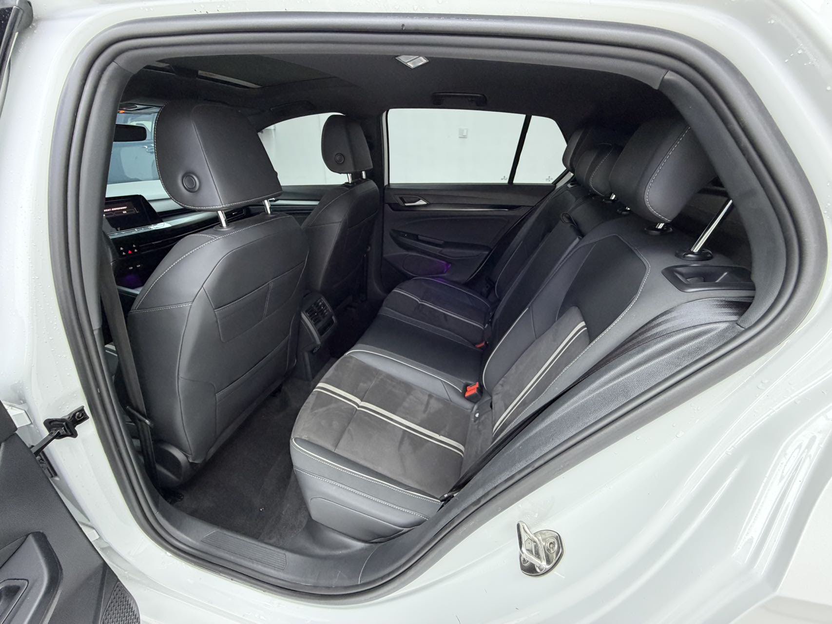 Volkswagen Golf 2023 #14 Volkswagen Golf 2023 car image #14