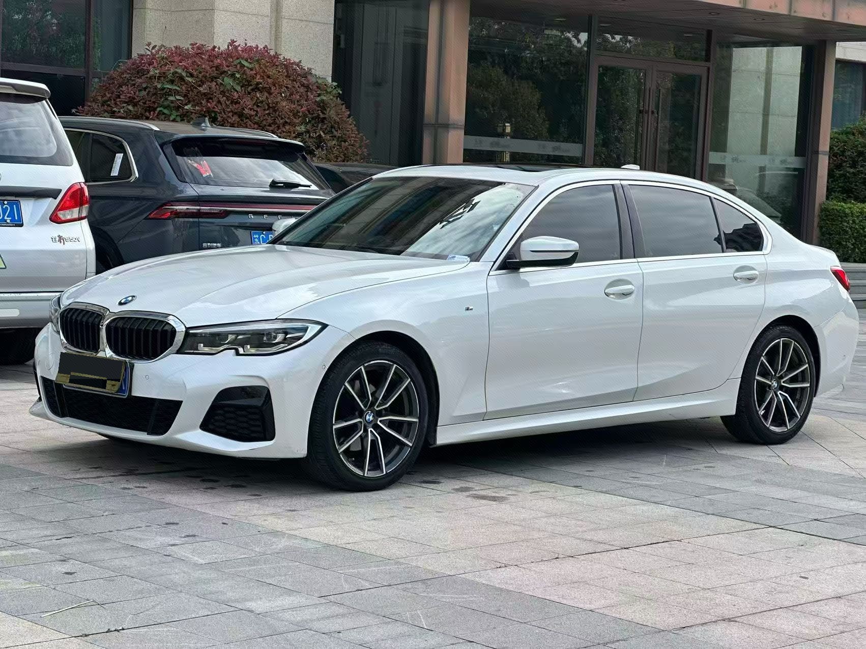 BMW 3 Series 2021 BMW 3 Series 2021 car image